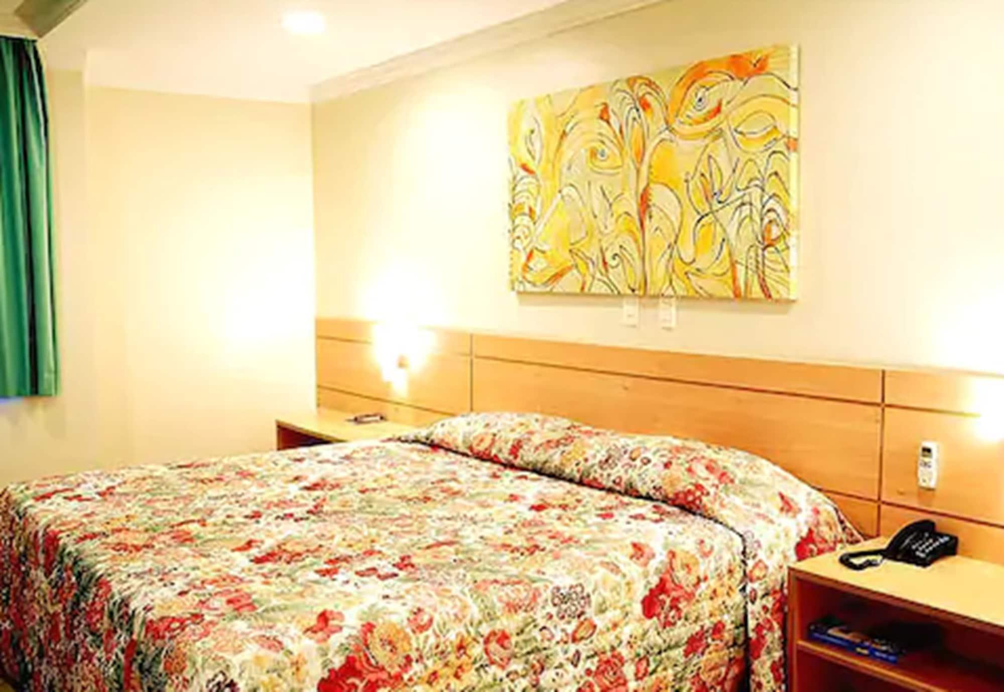 Hotel Domani Гуарульос Екстериор снимка