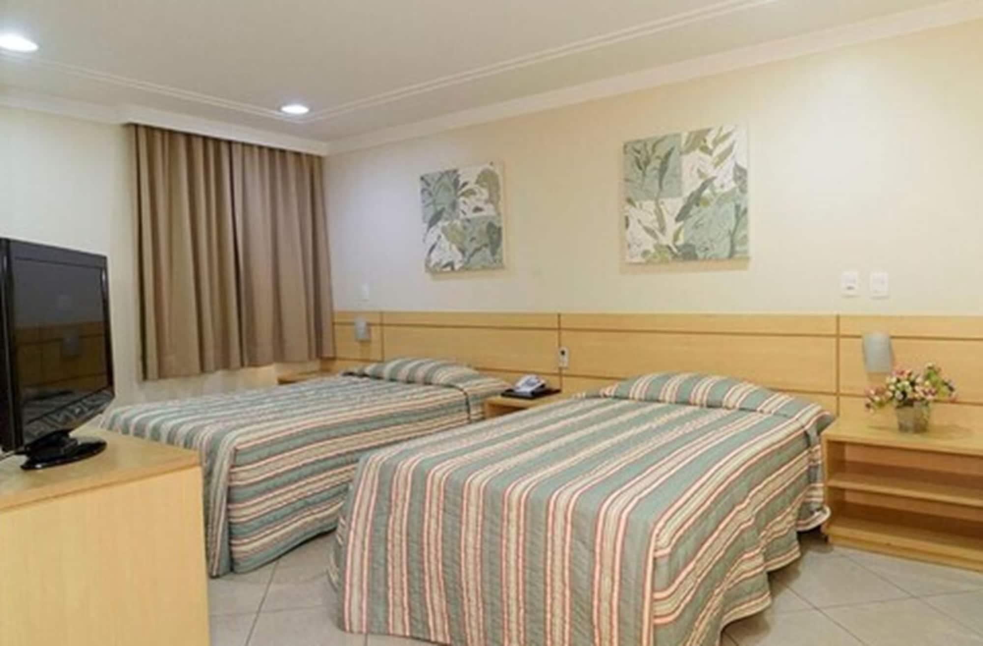 Hotel Domani Гуарульос Екстериор снимка