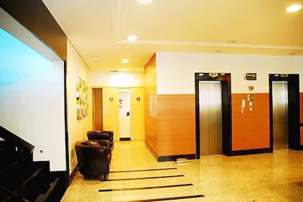 Hotel Domani Гуарульос Екстериор снимка