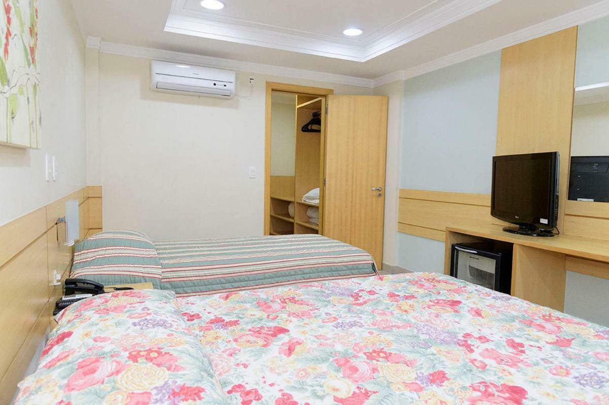 Hotel Domani Гуарульос Екстериор снимка