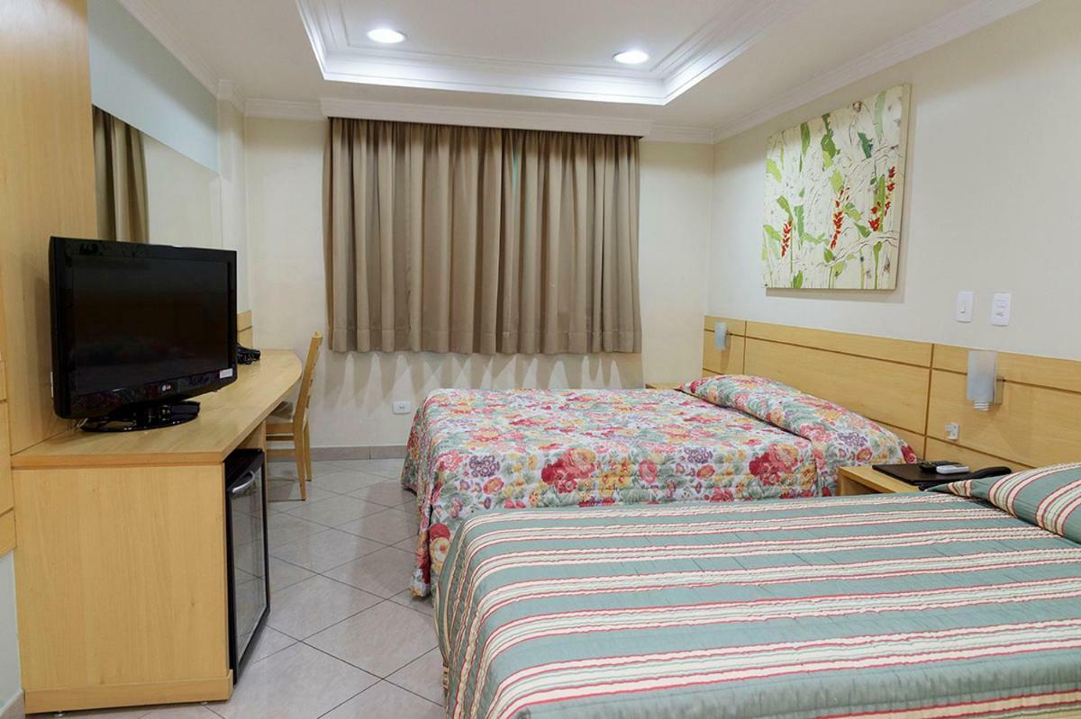 Hotel Domani Гуарульос Екстериор снимка